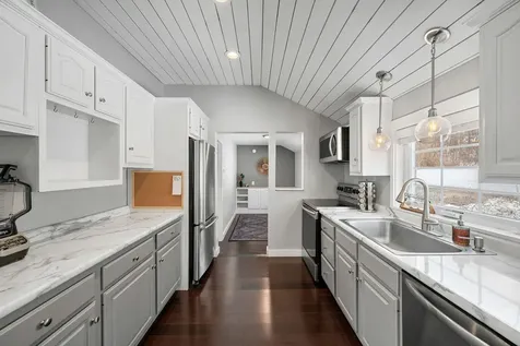 230 Bean Road Colchester VT 05446