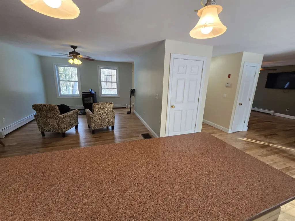 125 Kelsey Road Nottingham NH 03290-0000