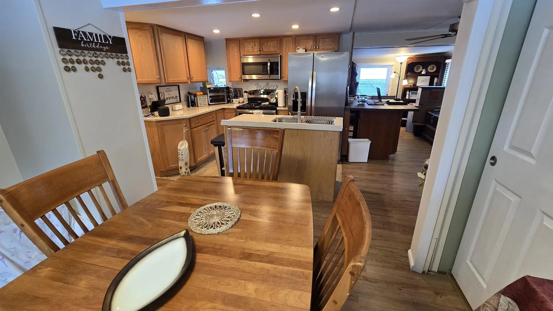 19 West Stearns Avenue Hooksett NH 03106