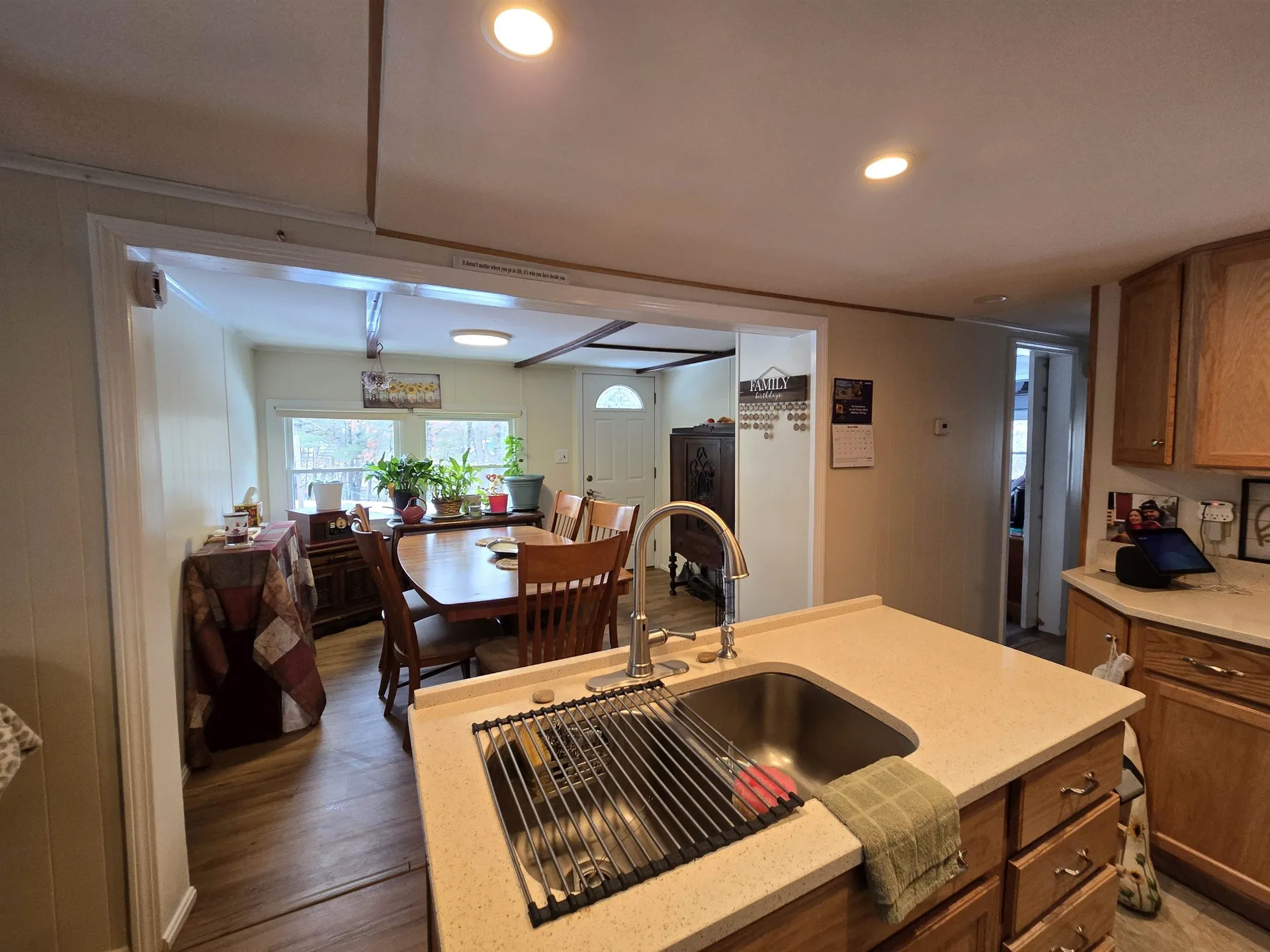 19 West Stearns Avenue Hooksett NH 03106