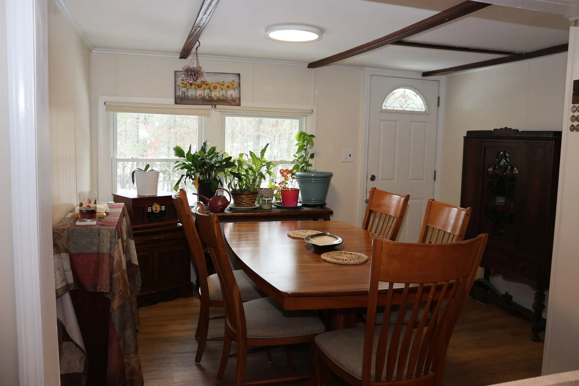 19 West Stearns Avenue Hooksett NH 03106