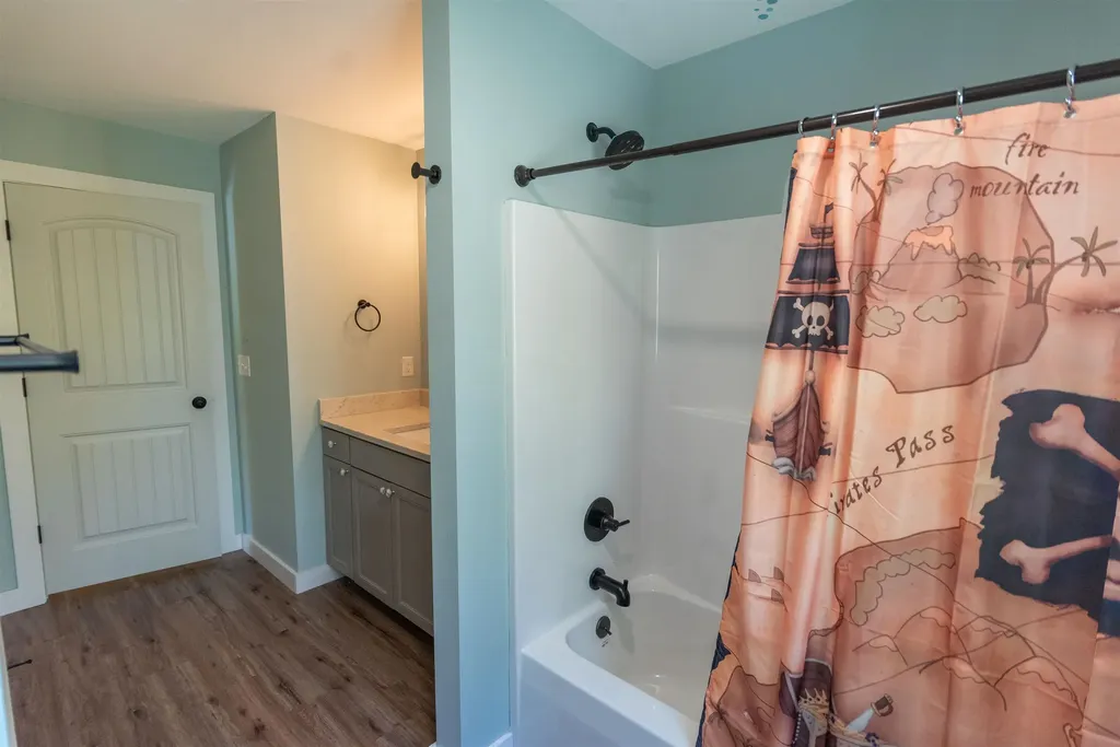 1029 Route 103a New London NH 03257