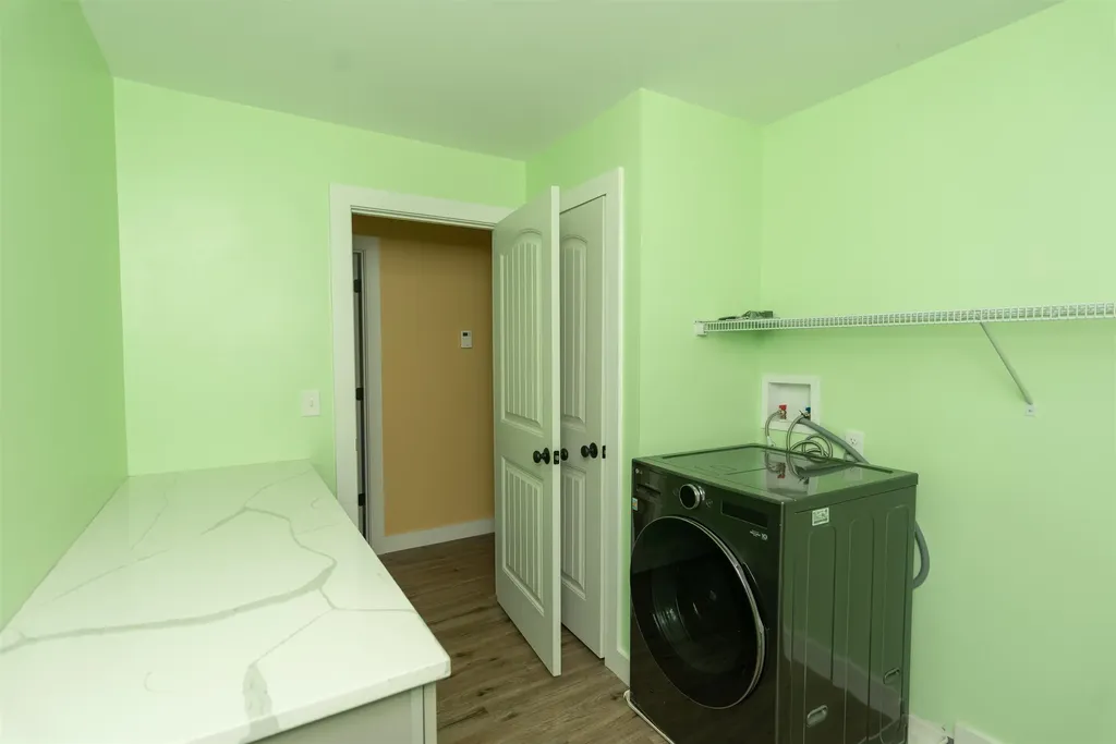 1029 Route 103a New London NH 03257