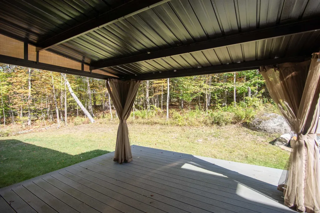 1029 Route 103a New London NH 03257