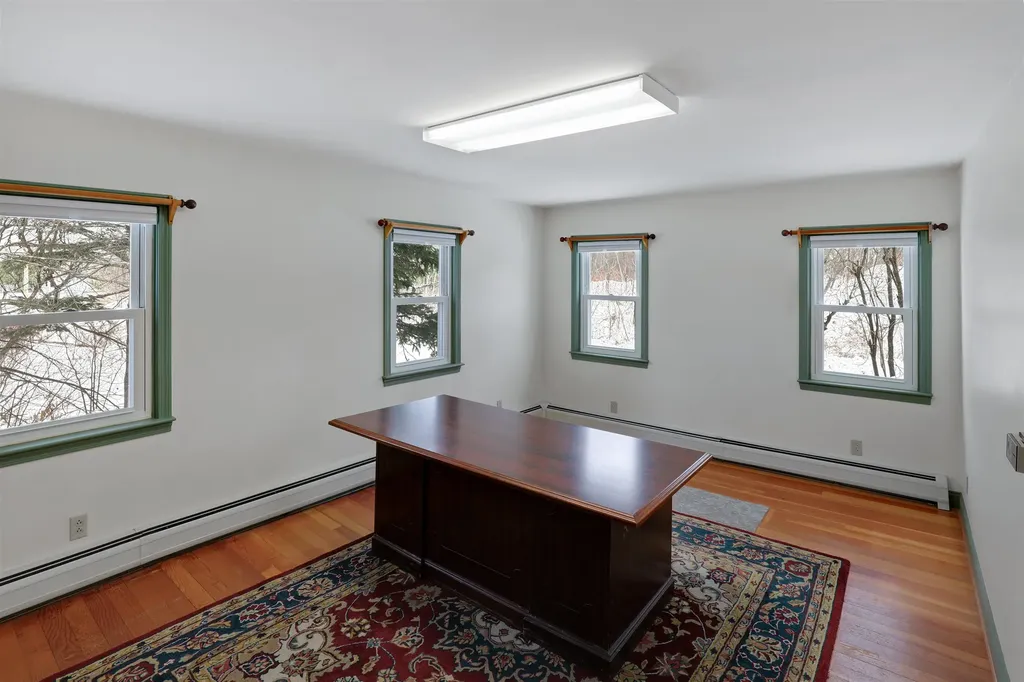 55 Smith Bridge Road Plymouth NH 03264