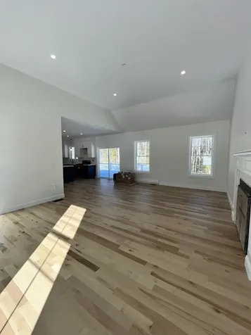 25 Blaisdell Court Raymond NH 03077