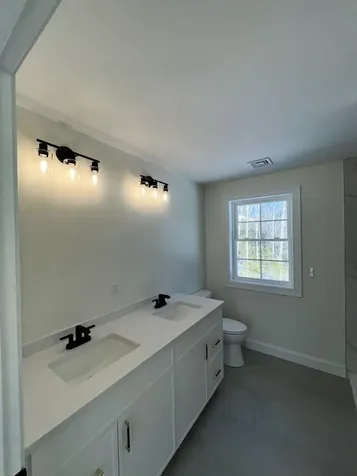 25 Blaisdell Court Raymond NH 03077