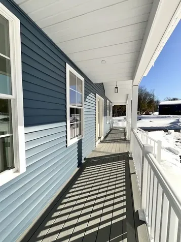 25 Blaisdell Court Raymond NH 03077