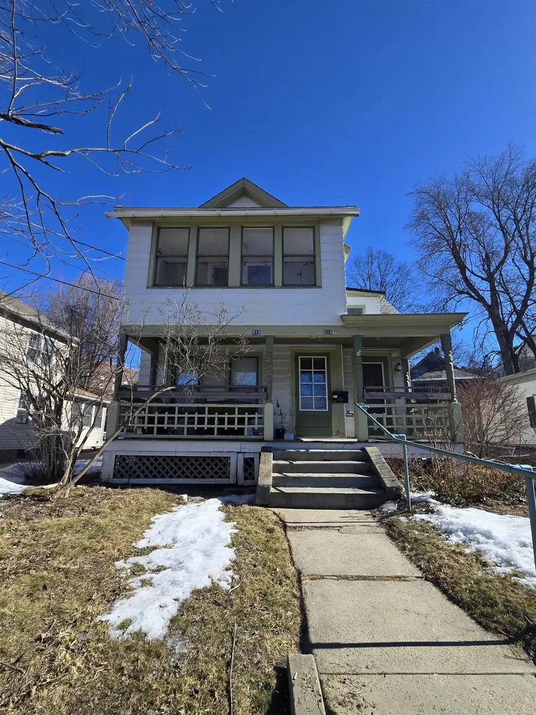 512-514 Saint Paul Street Burlington VT 05401