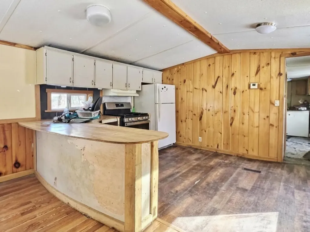 20 Monroe Drive Rumney NH 03266