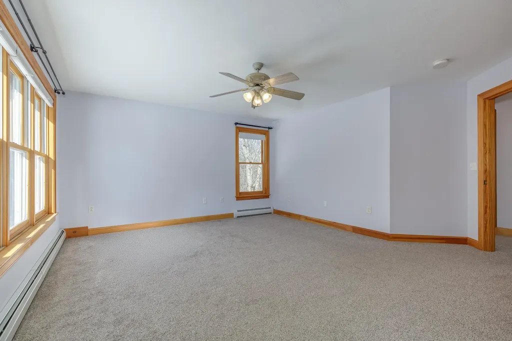 762 Robinson Road Pembroke NH 03275