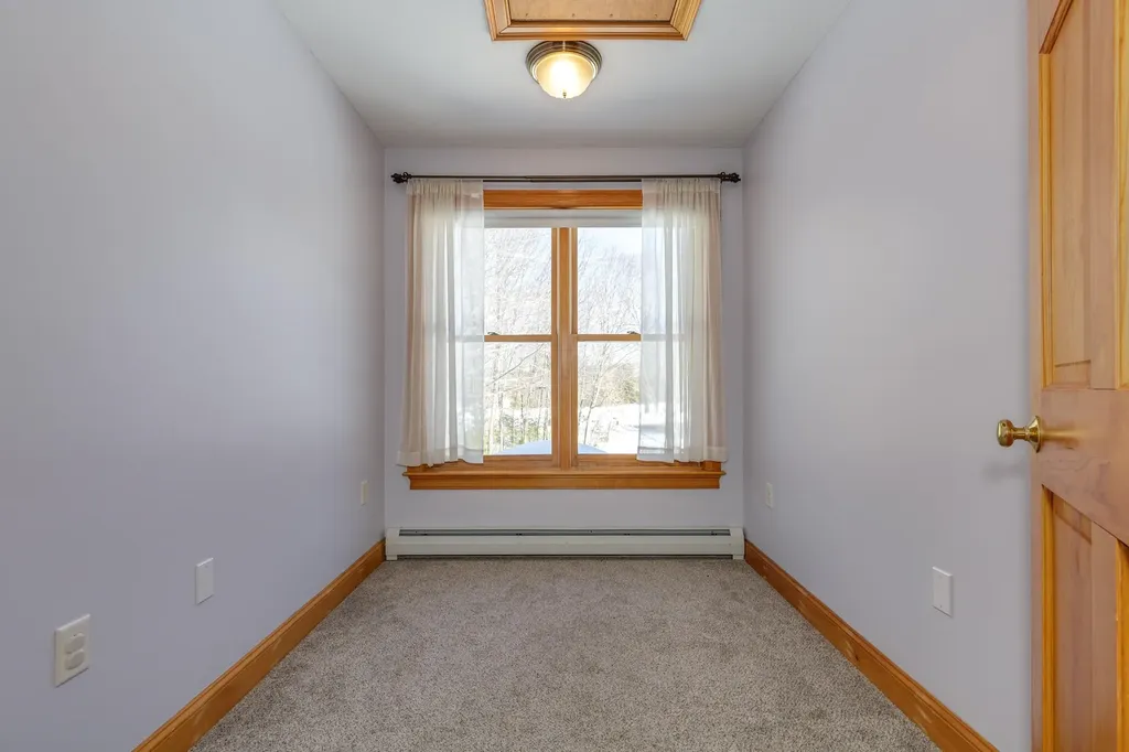 762 Robinson Road Pembroke NH 03275