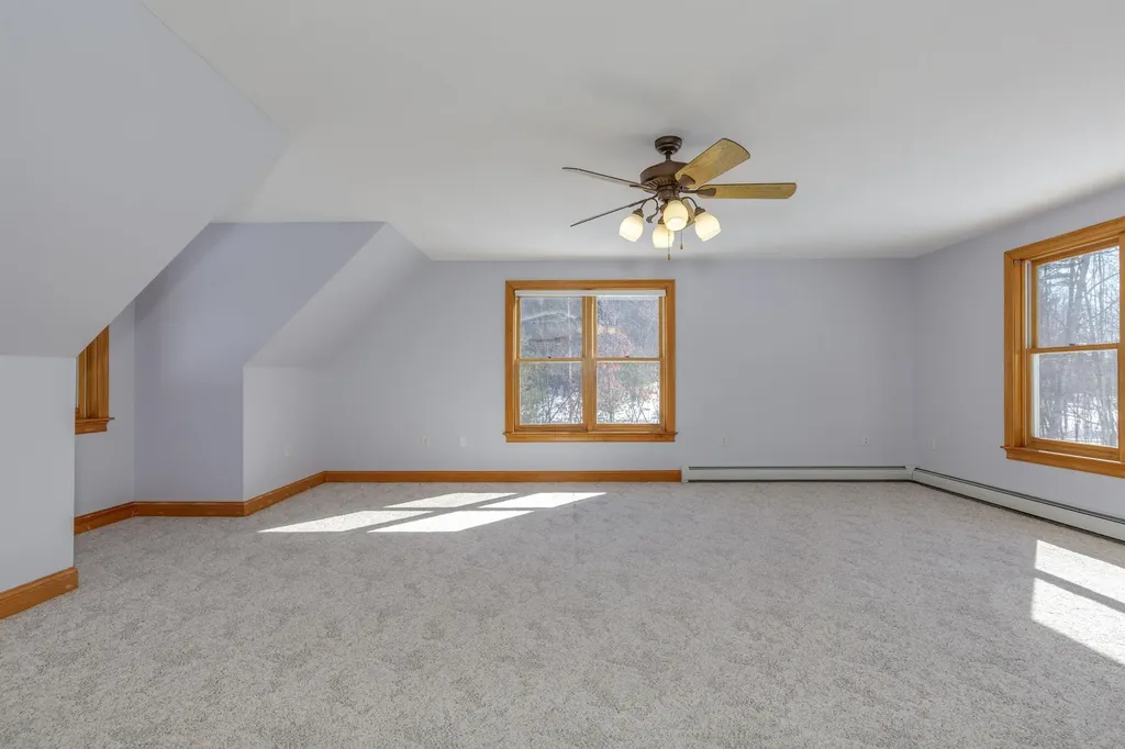 762 Robinson Road Pembroke NH 03275