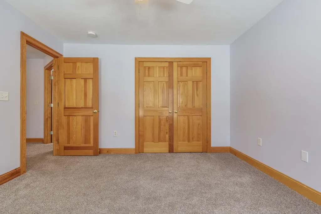 762 Robinson Road Pembroke NH 03275