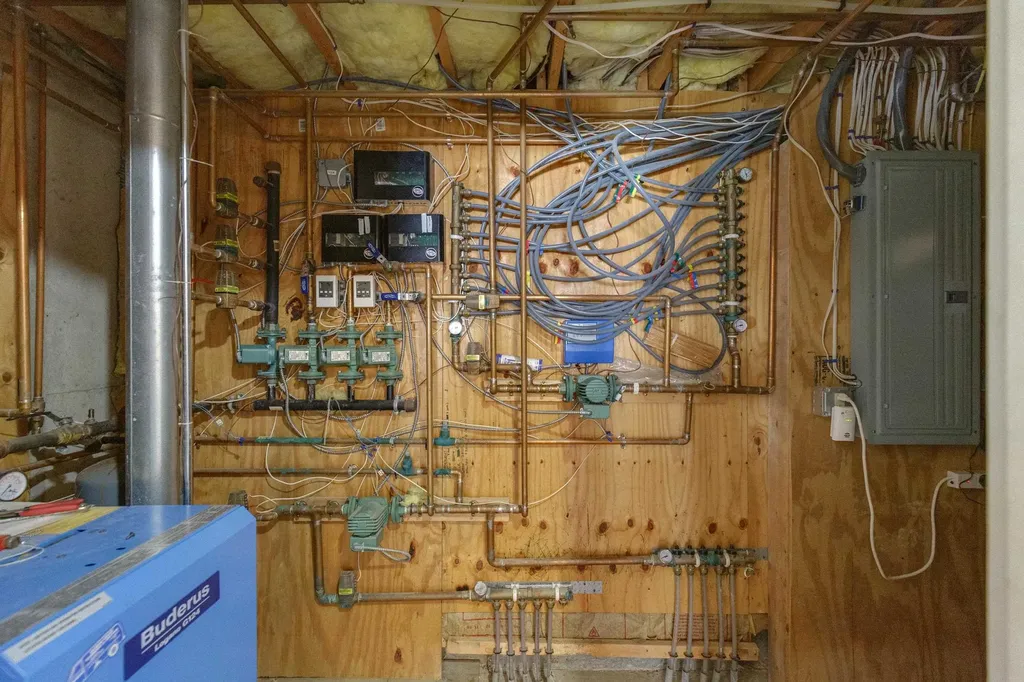 762 Robinson Road Pembroke NH 03275