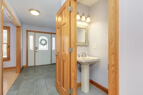 762 Robinson Road Pembroke NH 03275