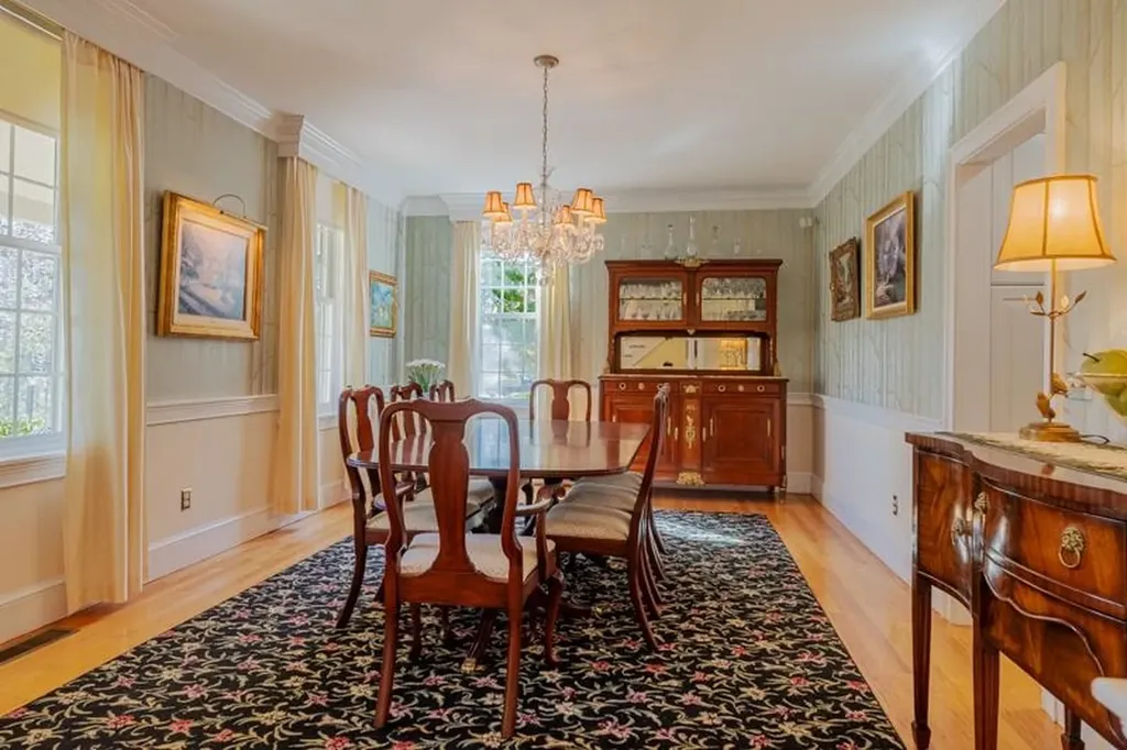 84 Edward Isham Drive Manchester VT 05255