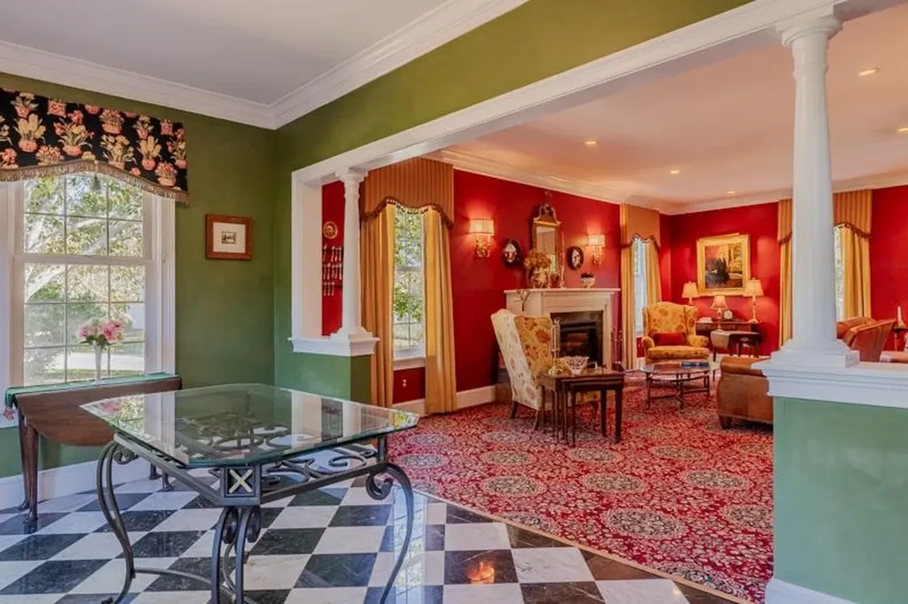 84 Edward Isham Drive Manchester VT 05255