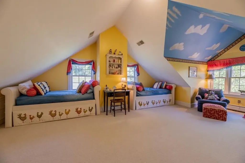 84 Edward Isham Drive Manchester VT 05255