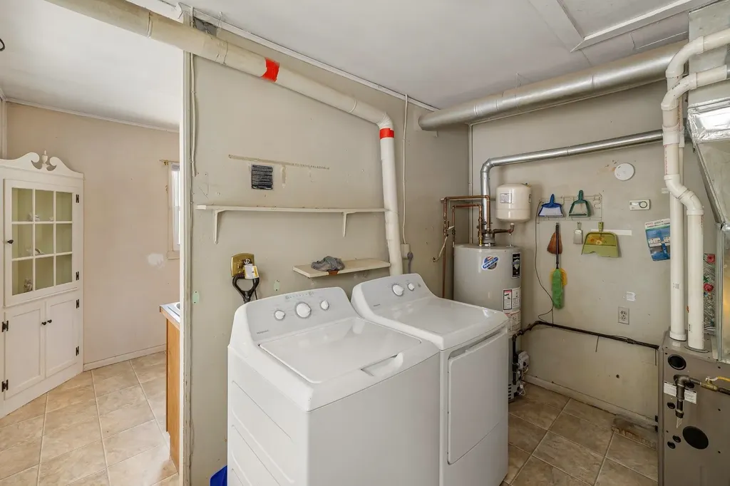 22 Mills Avenue South Burlington VT 05403