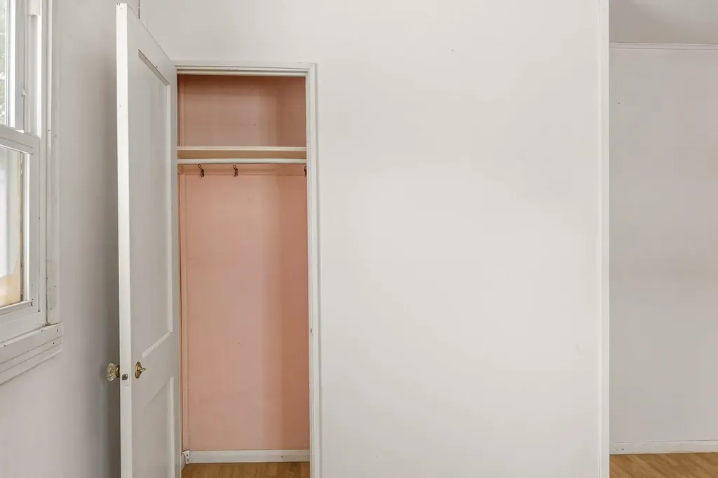 22 Mills Avenue South Burlington VT 05403