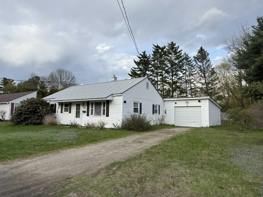 22 Mills Avenue South Burlington VT 05403