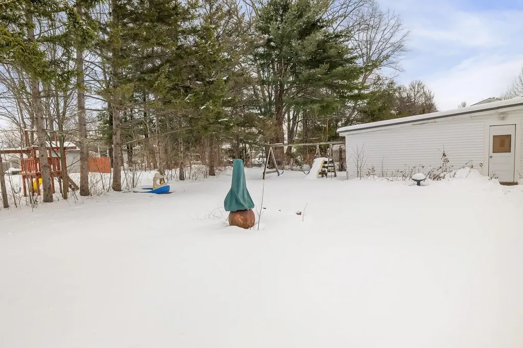 22 Mills Avenue South Burlington VT 05403