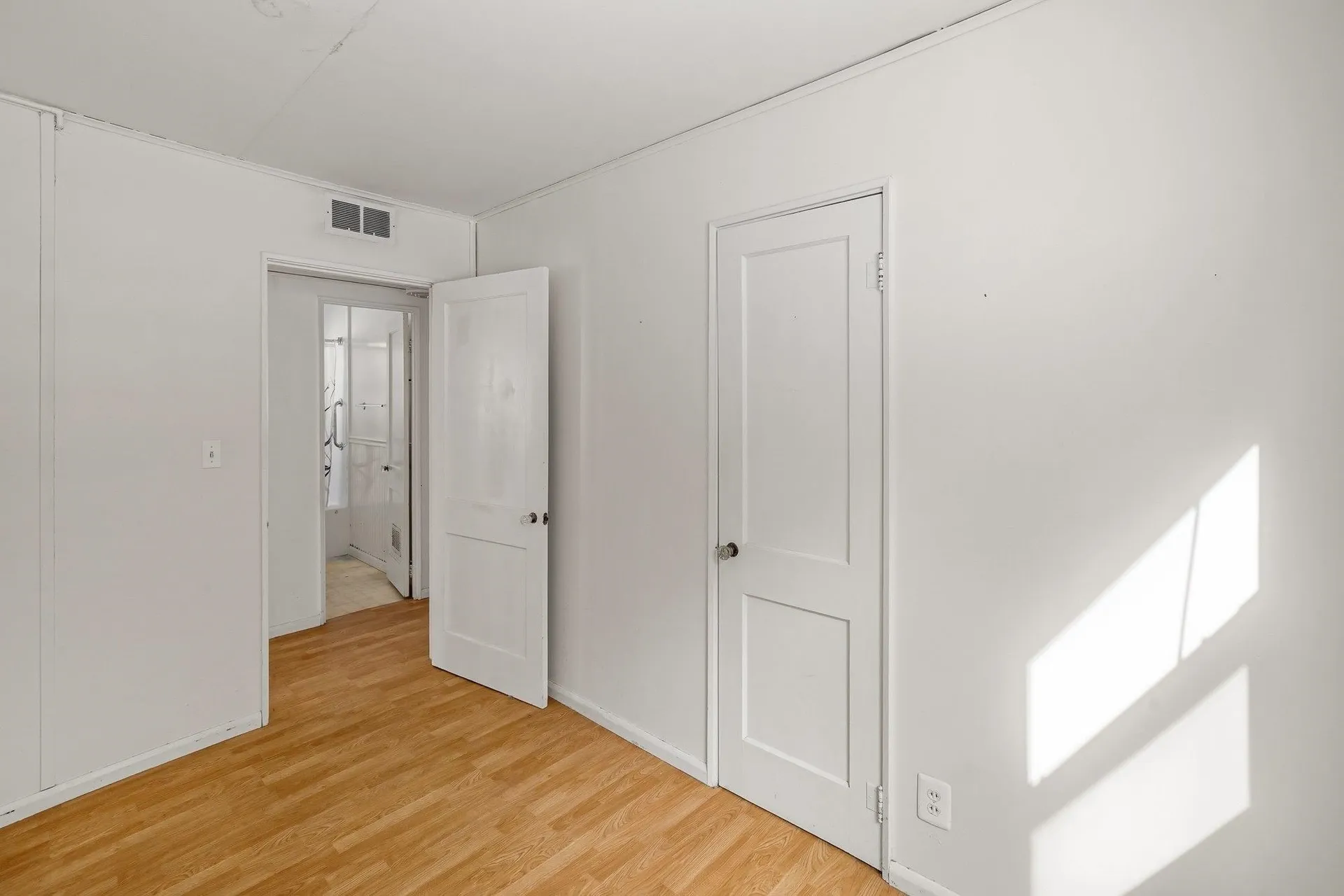 22 Mills Avenue South Burlington VT 05403