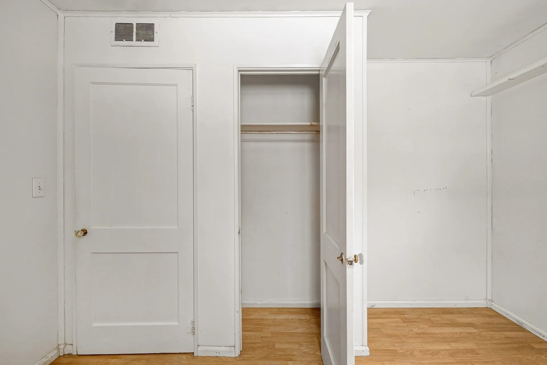 22 Mills Avenue South Burlington VT 05403