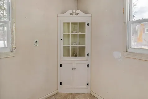 22 Mills Avenue South Burlington VT 05403