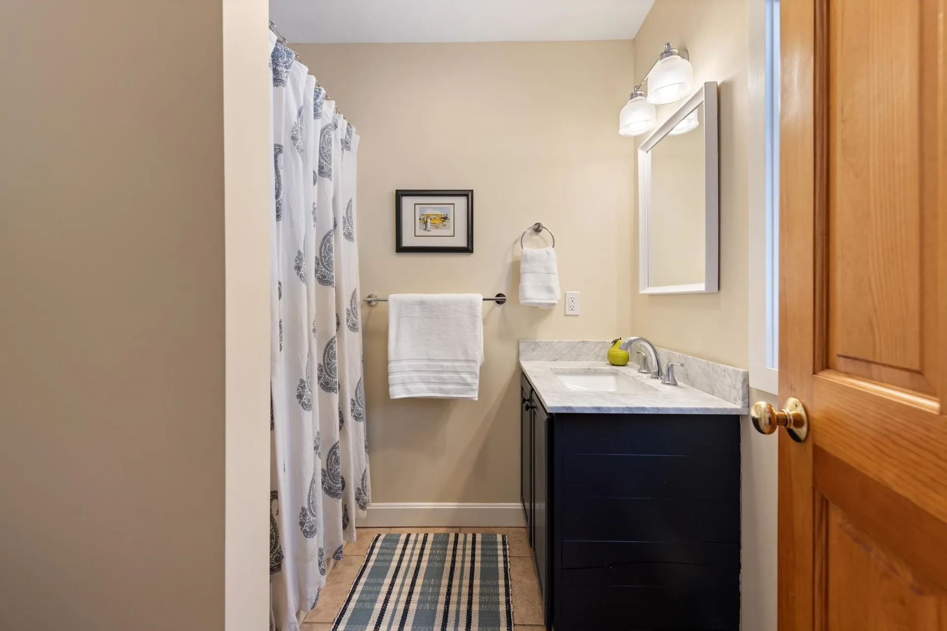 22 Crescent Lane Hebron NH 03241