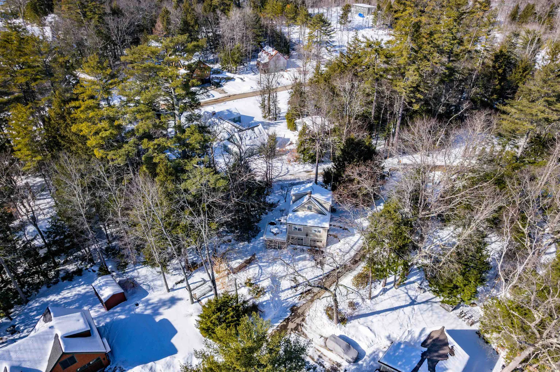 22 Crescent Lane Hebron NH 03241