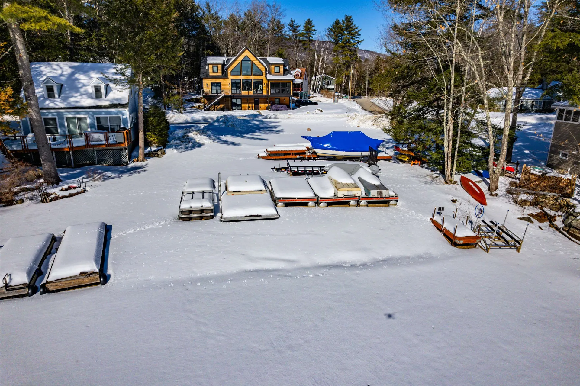 22 Crescent Lane Hebron NH 03241