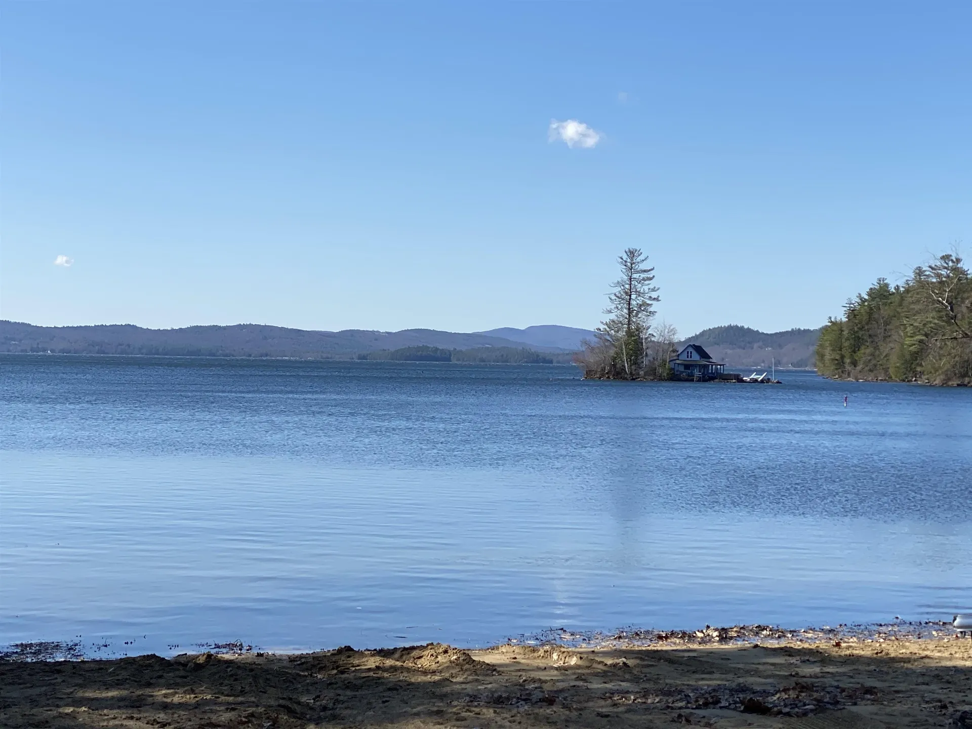 22 Crescent Lane Hebron NH 03241