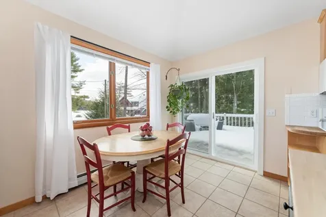 22 Crescent Lane Hebron NH 03241