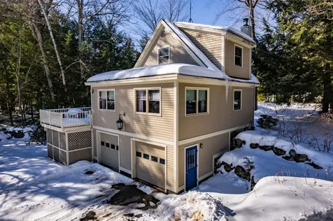 22 Crescent Lane Hebron NH 03241