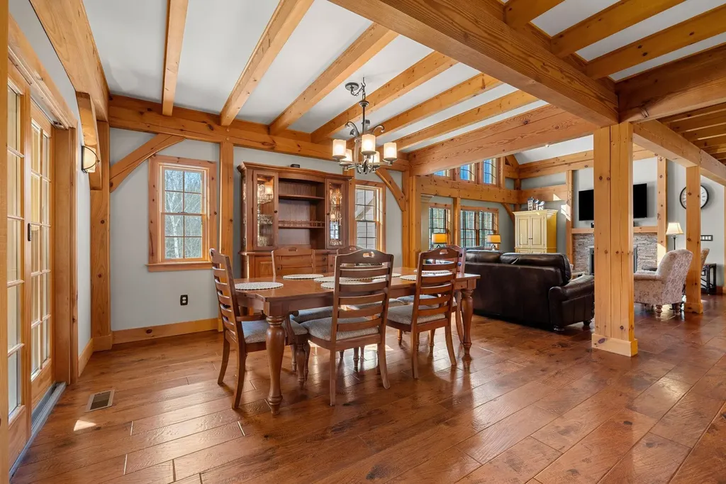 172 South Road Deerfield NH 03037