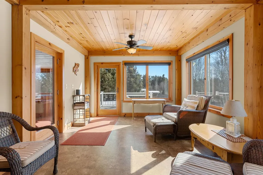 172 South Road Deerfield NH 03037