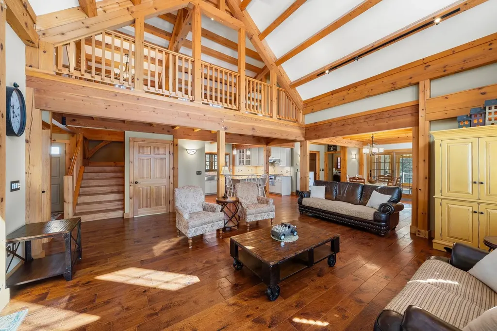 172 South Road Deerfield NH 03037