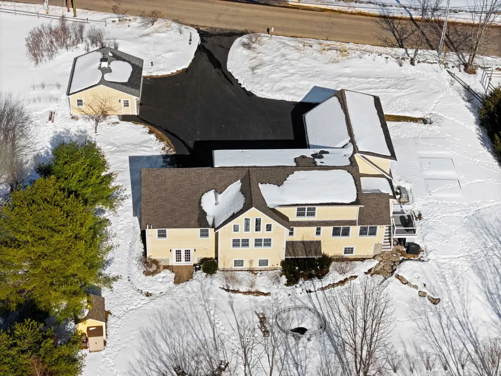 172 South Road Deerfield NH 03037