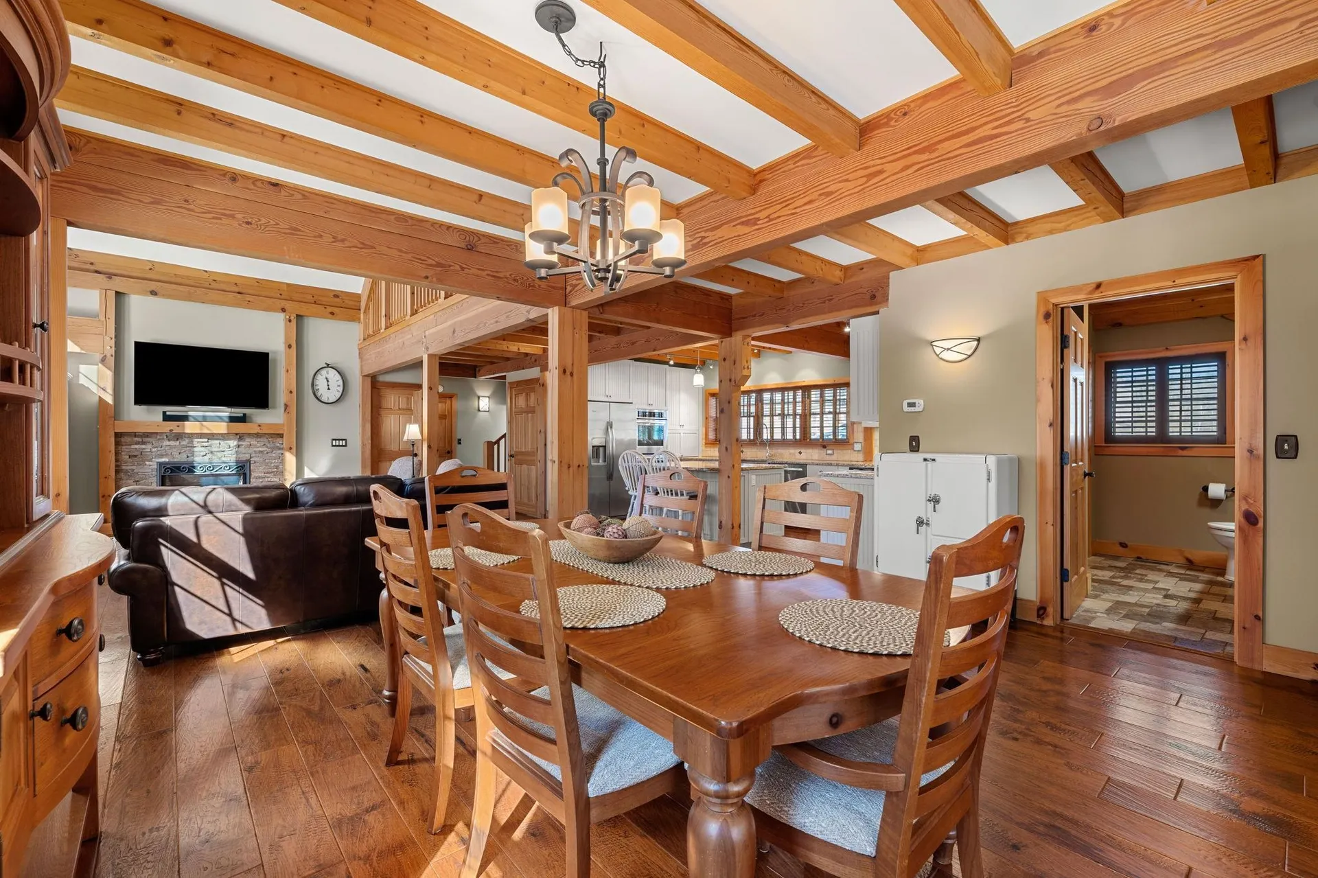 172 South Road Deerfield NH 03037