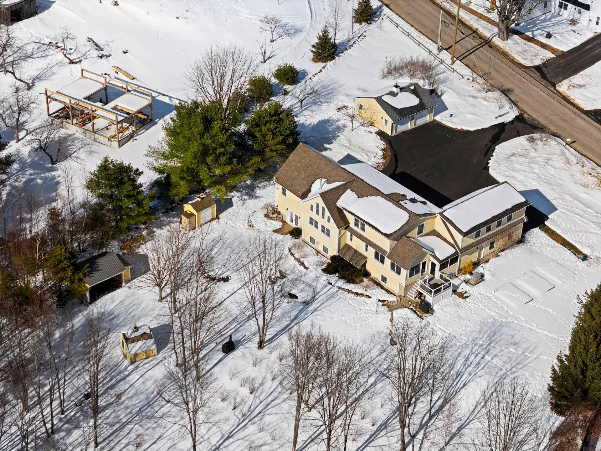 172 South Road Deerfield NH 03037