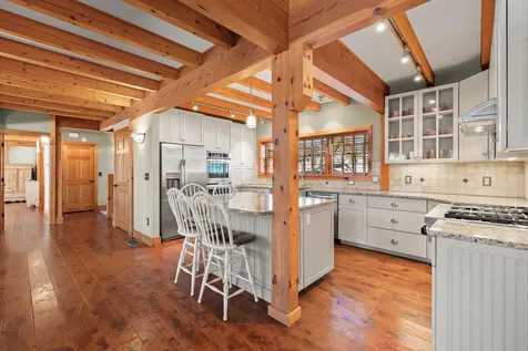 172 South Road Deerfield NH 03037