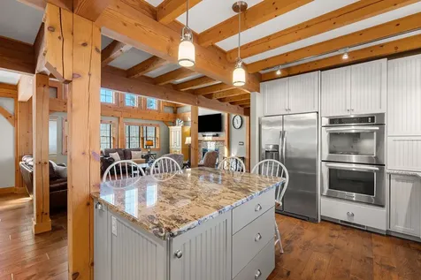 172 South Road Deerfield NH 03037