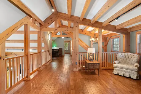 172 South Road Deerfield NH 03037