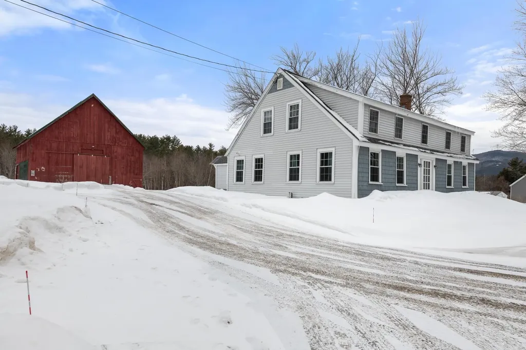 193 New Hebron Road Plymouth NH 03264