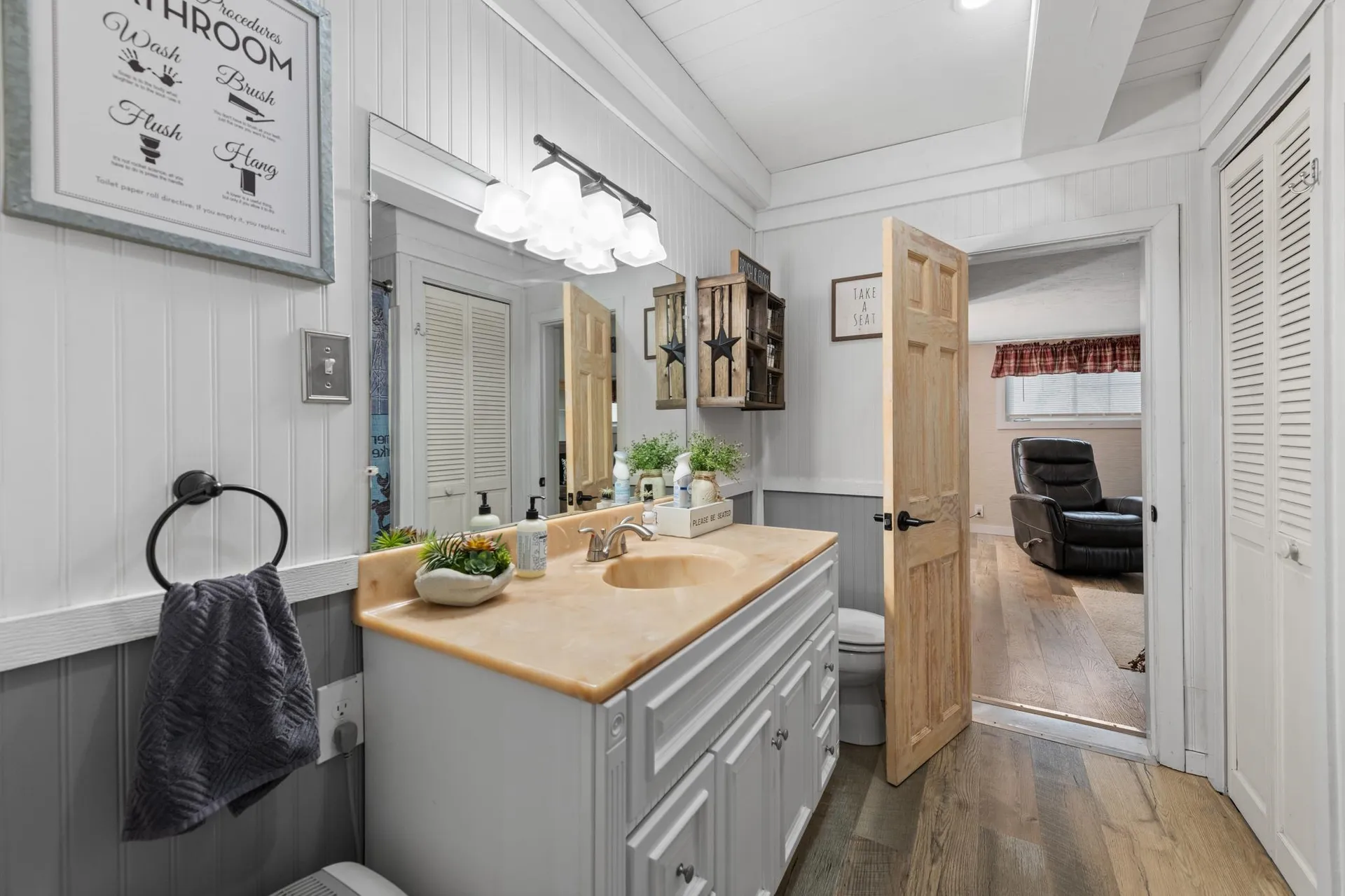 193 New Hebron Road Plymouth NH 03264