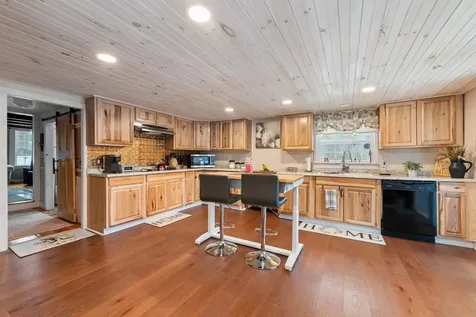 193 New Hebron Road Plymouth NH 03264