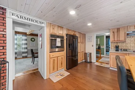 193 New Hebron Road Plymouth NH 03264