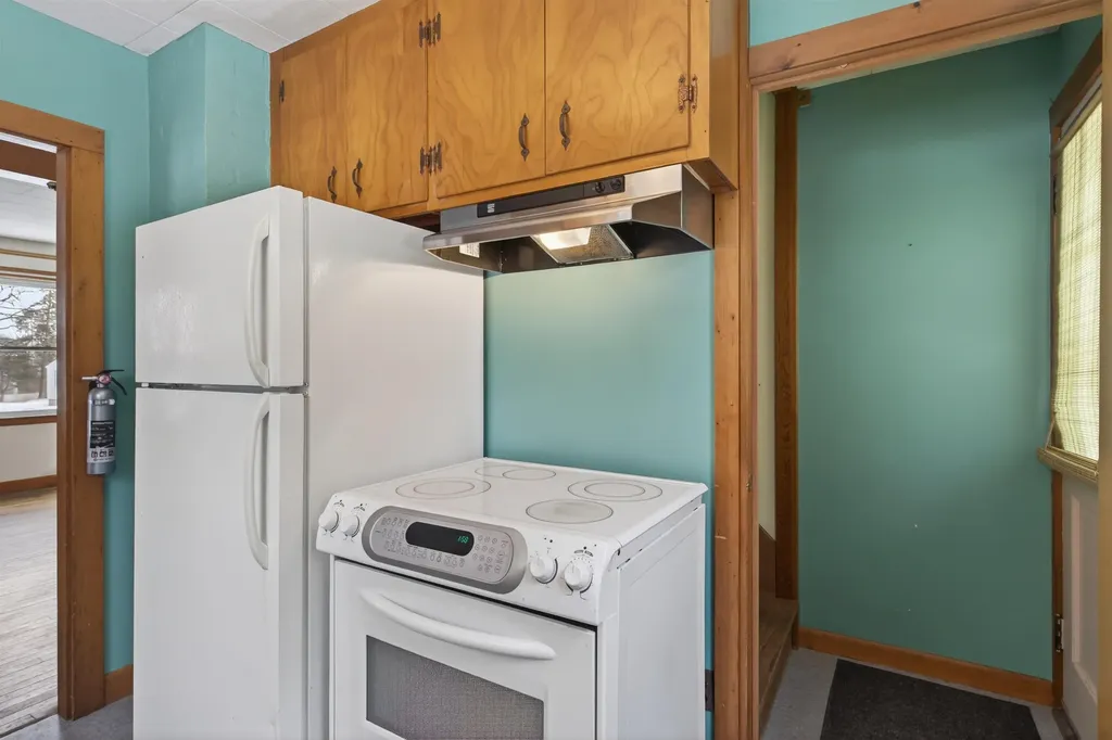 161 Bolt Hill Road Eliot ME 03903